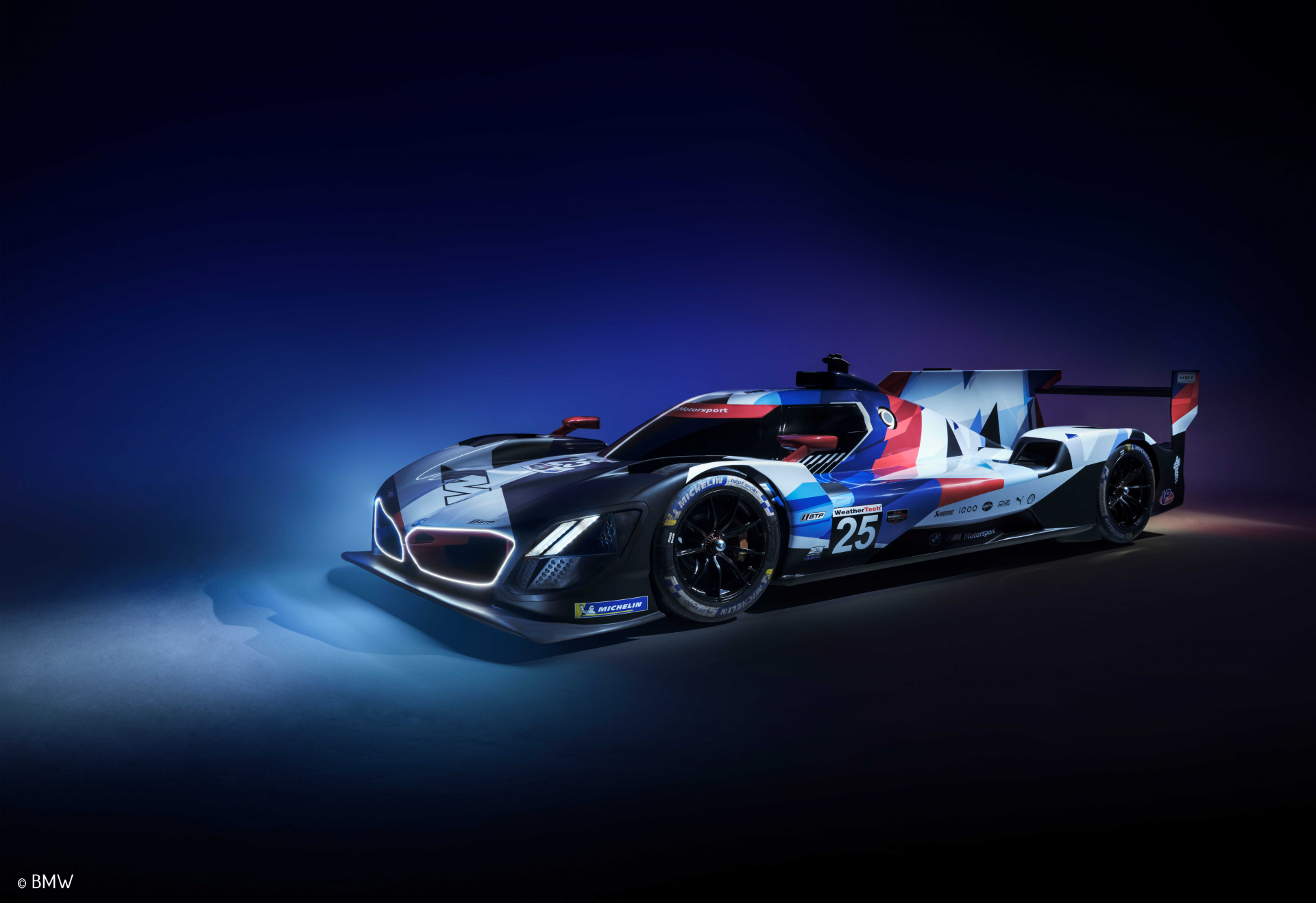 BMW M Team RLL dévoile la livrée de ses M Hybrid V8 LMDh Endurance Info